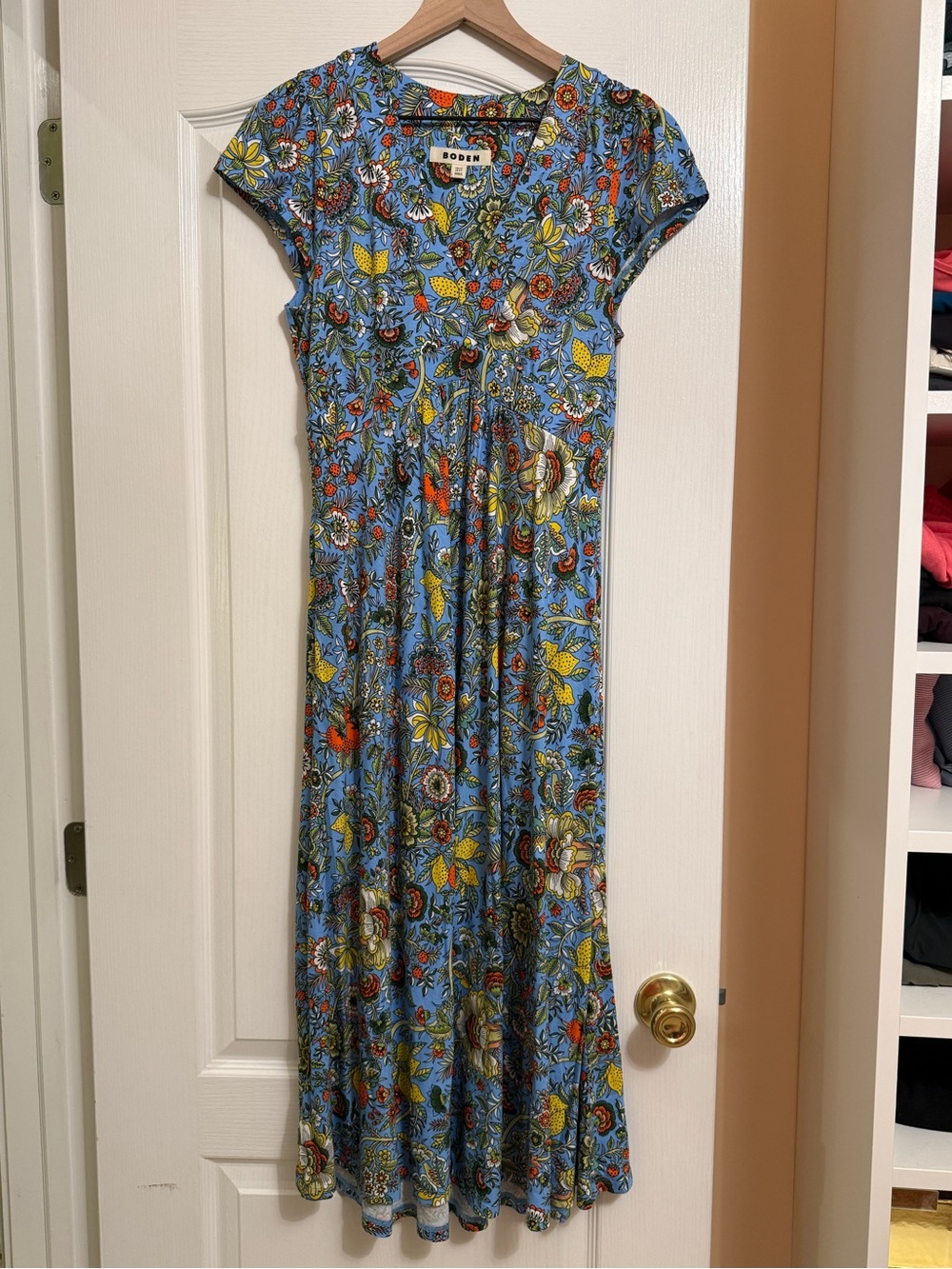 Boden Bias Cut Jersey Midi Dress in citrus vine